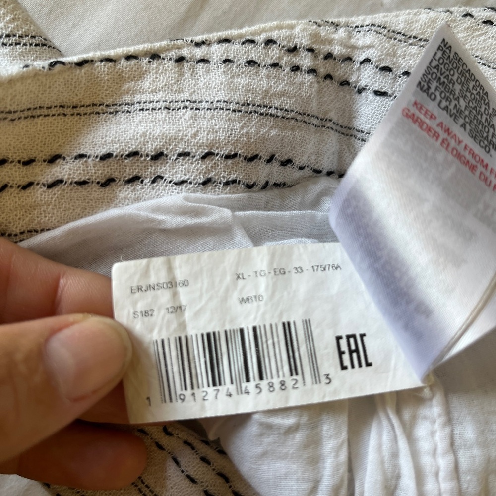 Roxy shorts- xl